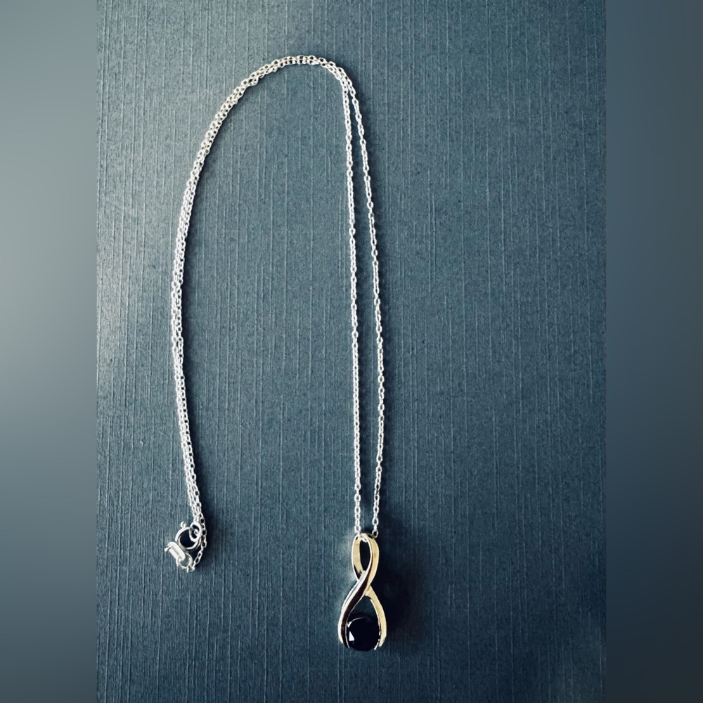 Sterling Silver Necklace with Amethyst Pendant - Picture 3 of 9